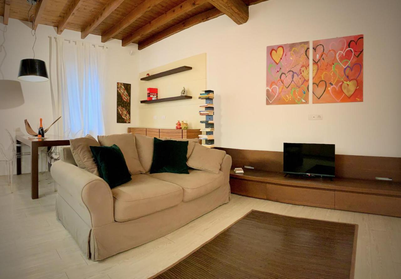 Ca' Stella Milano - Appartamento Accogliente E Romantico In Contesto Storico - Cozy And Romantic Flat In Milan Extérieur photo